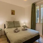 Aparthotel Urban