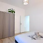 Aparthotel Urban