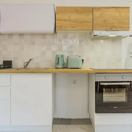 Sebastopol - Hyper Centre - Wifi & Smart Tv