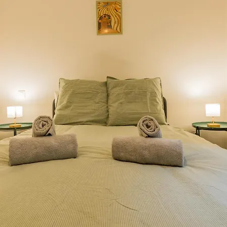 Aparthotel Sebastopol - Hyper Centre - Wifi & Smart Tv 3*