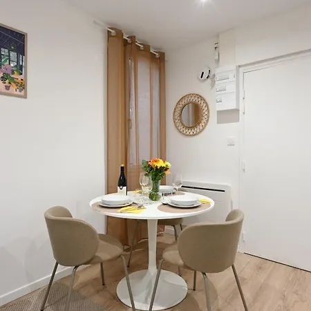 Apartmanhotel Sebastopol - Hyper Centre - Wifi & Smart Tv