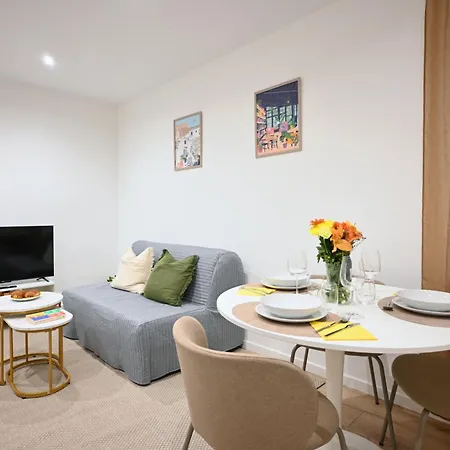 Sebastopol - Hyper Centre - Wifi & Smart Tv