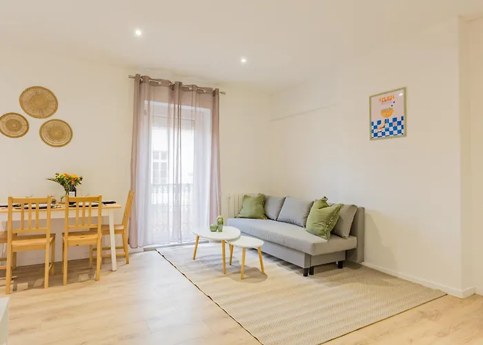 Urban Aparthotel