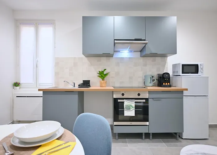 Urban 3*