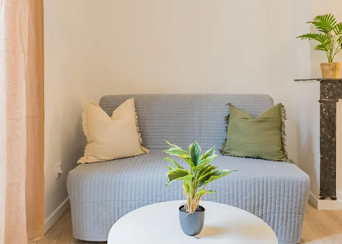 Aparthotel Urban 3*