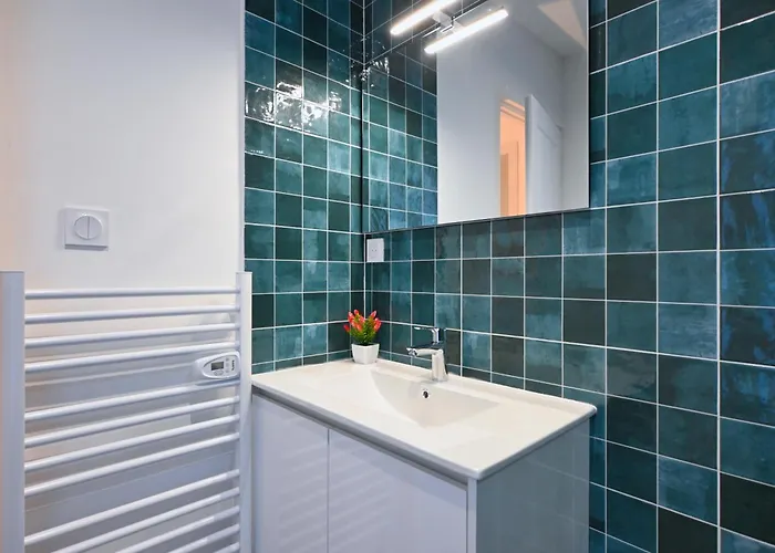 Urban Aparthotel